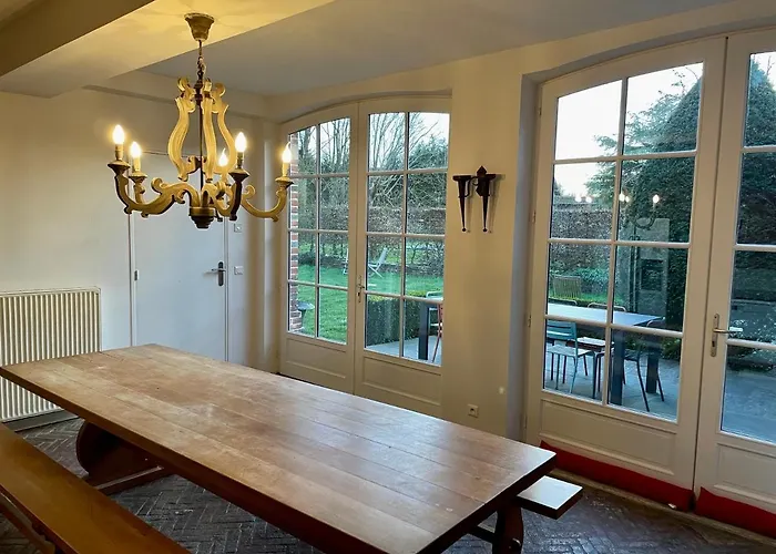 Les Du Champ-de-bataille Villa *